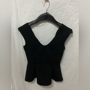 H&M Vintage Black Textured V-Neck Cap Sleeve Peplum Top, Size 2- EUC